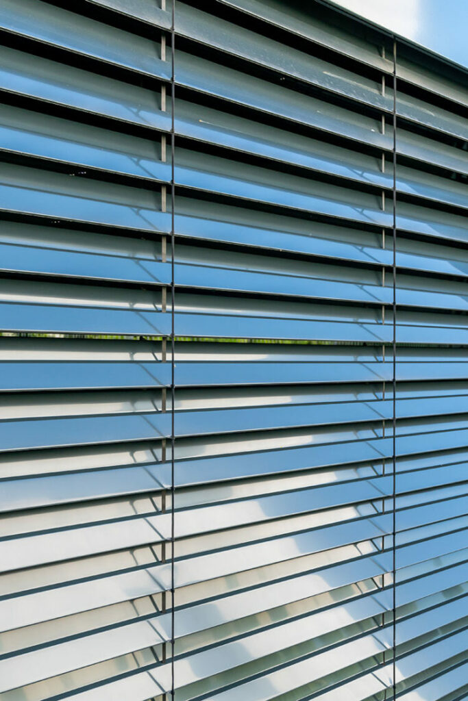 krishome-zaluzje-fasadowe5-750x1125